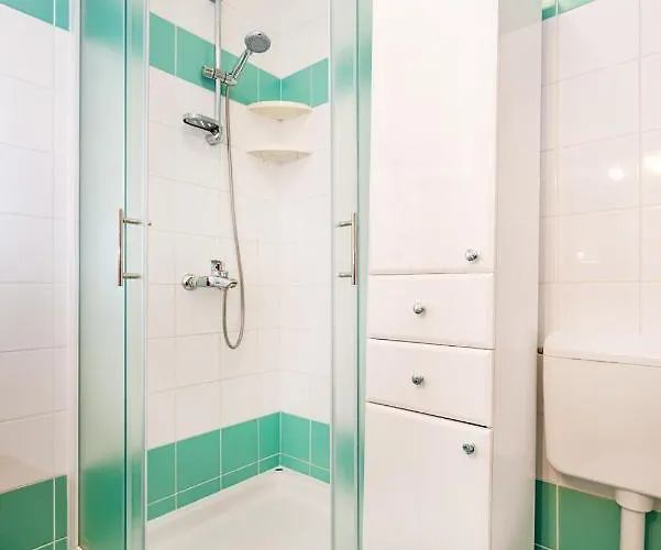 Apartman Visnjik - Self Check-in, Free Garage *
