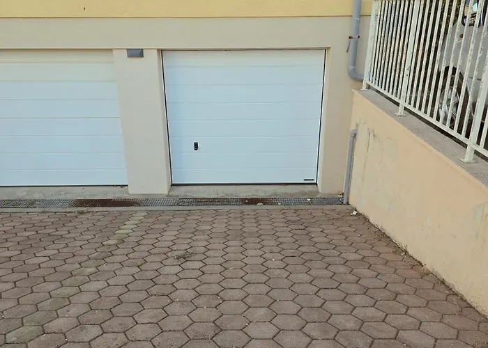 아파트 Visnjik - Self Check-in, Free Garage *